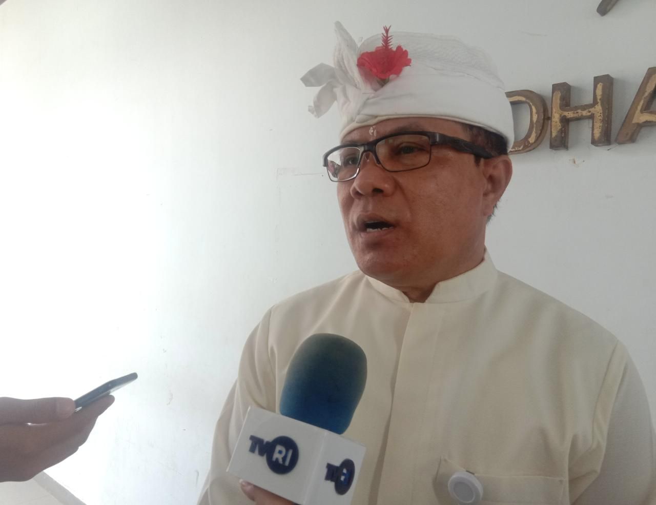 podiumnews.com-Aktivitas di Universitas Mahadewa Tetap Terapkan Displin Prokes 